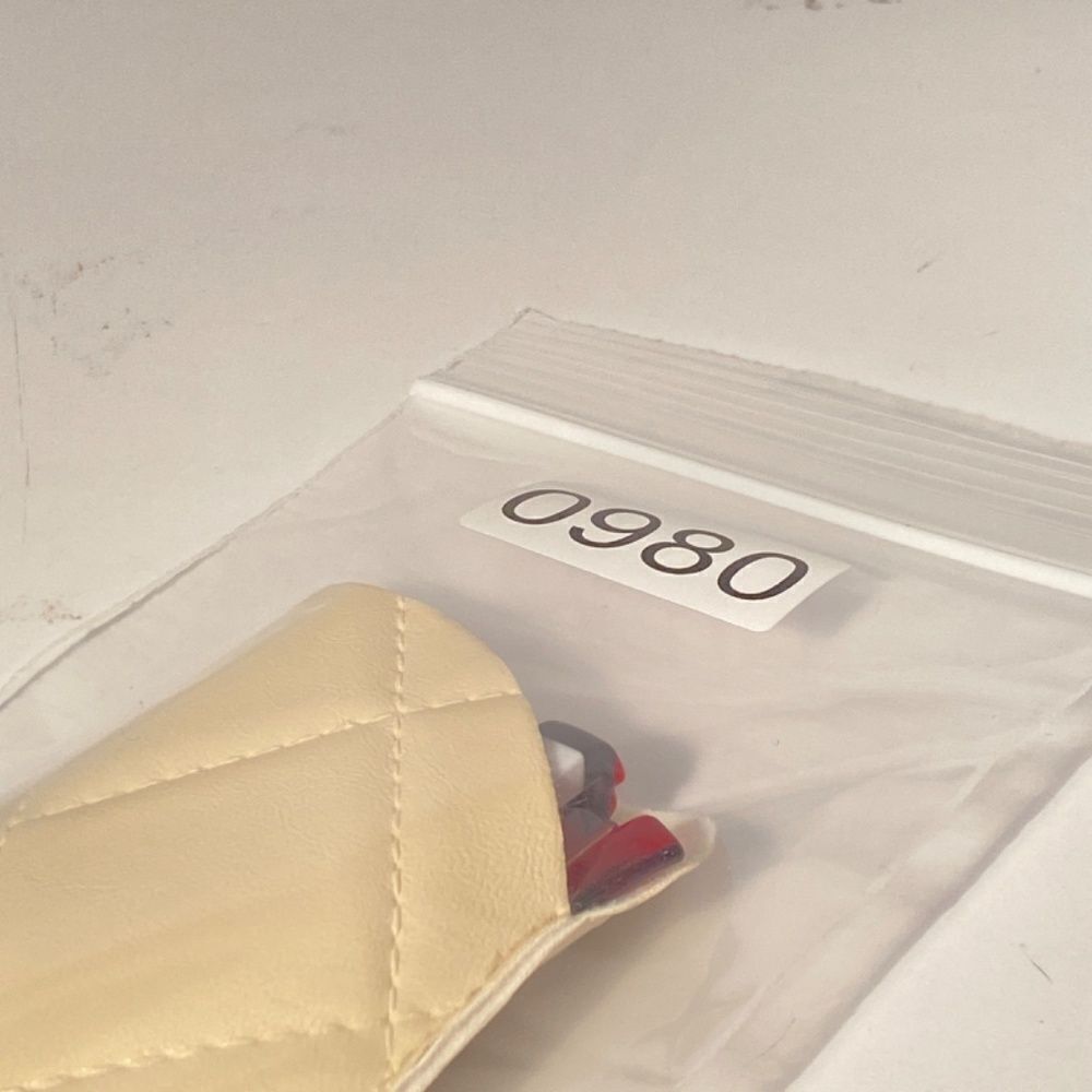 0980 Makeup Cosmetic 2.00 Flip Magnifying Glasses For Precision Application N… - Picture 10 of 10